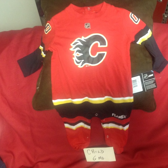 NHL Calgary  Flames onepiece - Picture 1 of 1